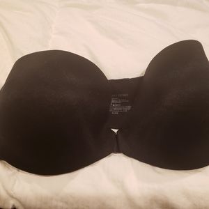 Victoria Secret Black Front Snap Strapless Bra